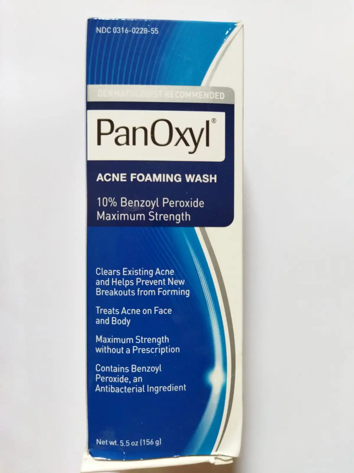 Panoxyl Acne Foaming Wash Benzoyl Peroxide 10% | 5.5 Oz / 156 G