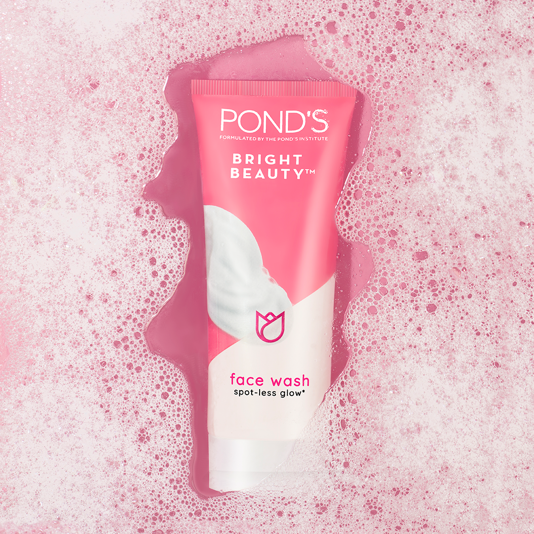 Pond'S Bright Beauty Spotless Glow Face Wash 100G