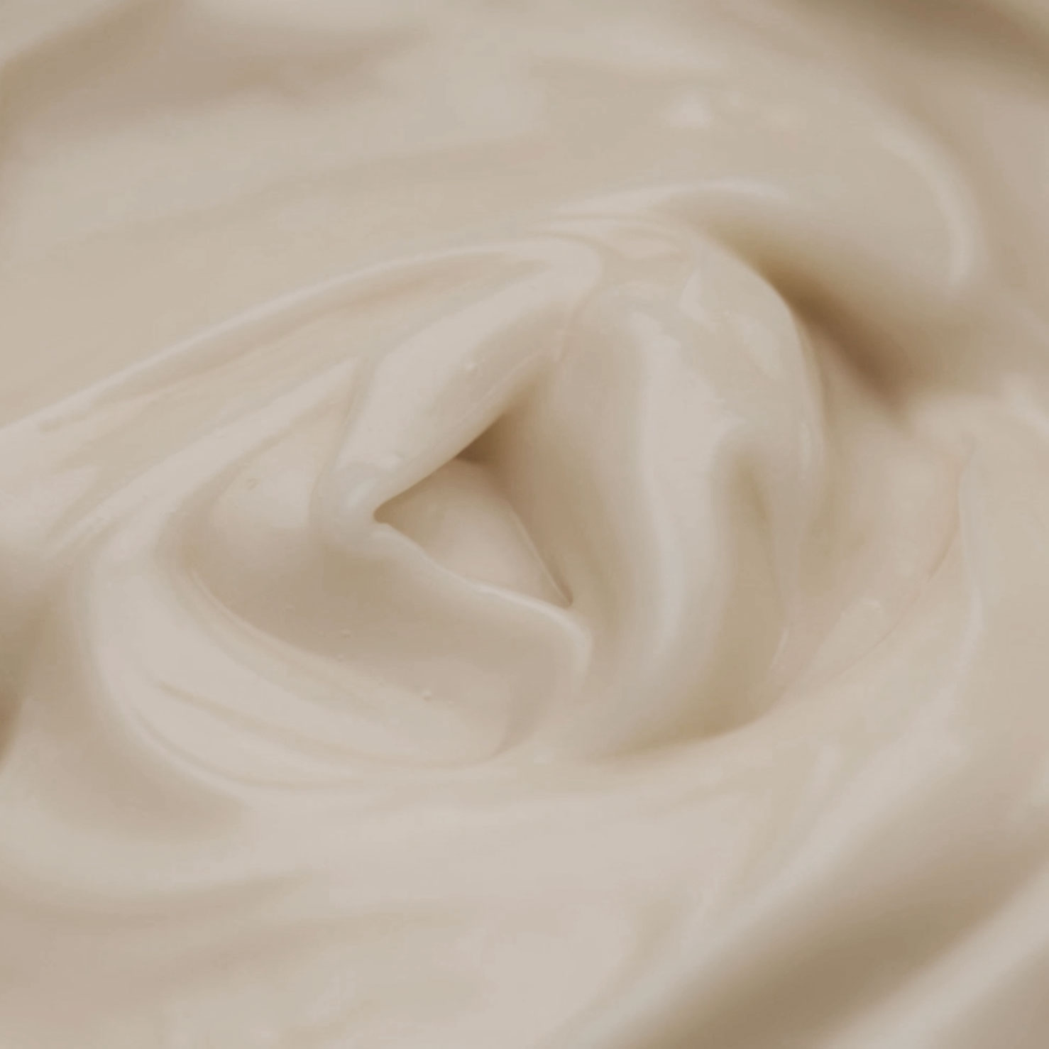 Revlon Professional - Color Sublime Ammonia Free Hair Color Cream Permanent Hair Color, for Salon & Home Use Rich Shades for Grey Coverage & Vibrant Hair Color 75ml