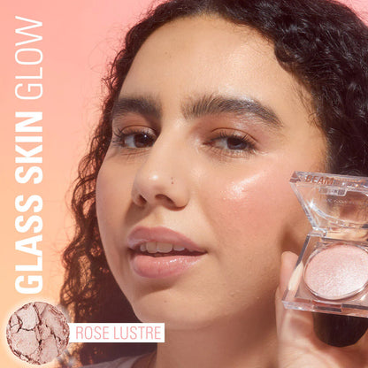 Makeup Revolution - Beam Bright Highlighter Rose Lustre