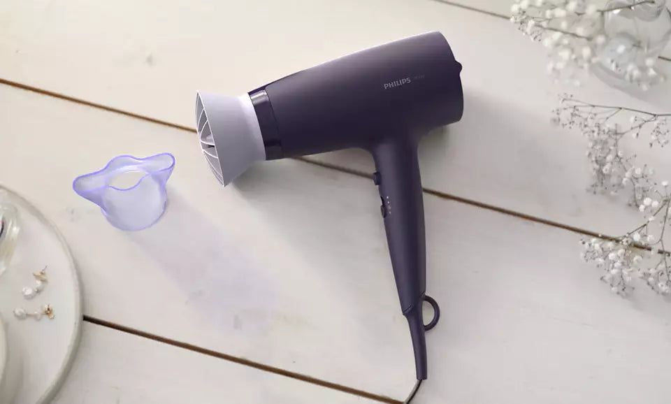 Philips - Hair Dryer 3000 Series with the ThermoProtect attachment BHD340/13