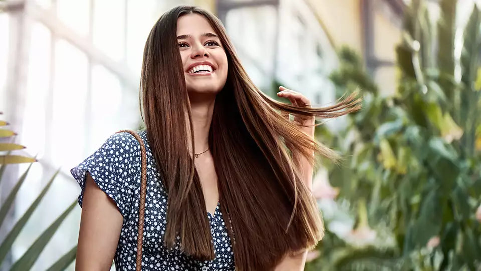 Philips - StraightCare Essential ThermoProtect straightener BHS375/03