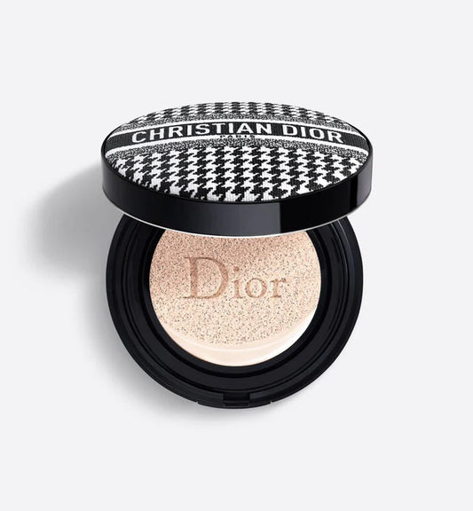 Dior - Forever Perfect Cushion Luminouse Matte Finish Foundation 2N