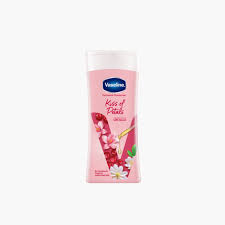 Vaseline - Kiss Of Petals Perfumed Moisturizer - 100ml