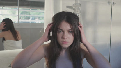 Revlon - UniqONE DUO-PACK All-in-One Leave-In Hair Treatment Classic Fragrance 150ml + Shampoo 230ml