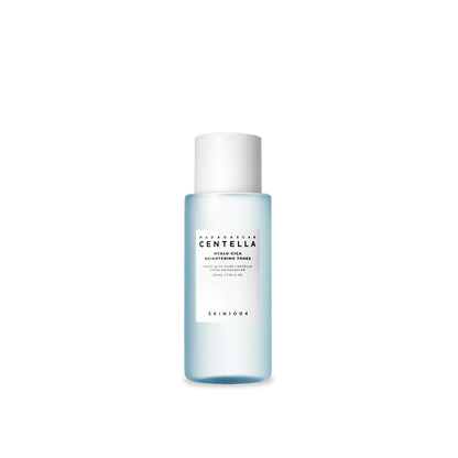 Skin1004 - Madagascar Hyalu-Cica Brightening Toner 210Ml