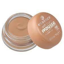 Essence Soft Touch Mousse Make-Up 02