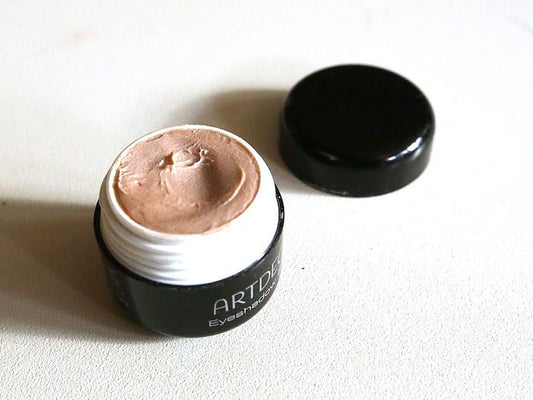 Artdeco Eye Shadow Base Box - Highfy.pk